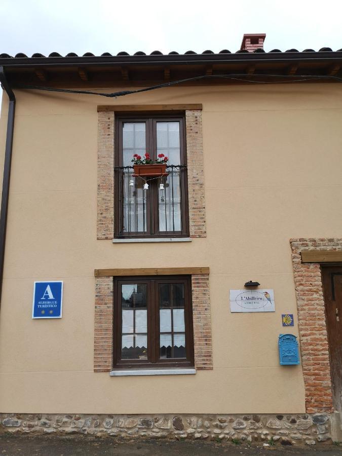 L' Abilleiru Albergue Rural Santibanez de Valdeiglesias Bagian luar foto
