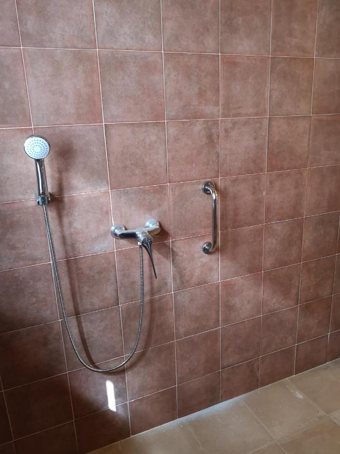 L' Abilleiru Albergue Rural Santibanez de Valdeiglesias Bagian luar foto